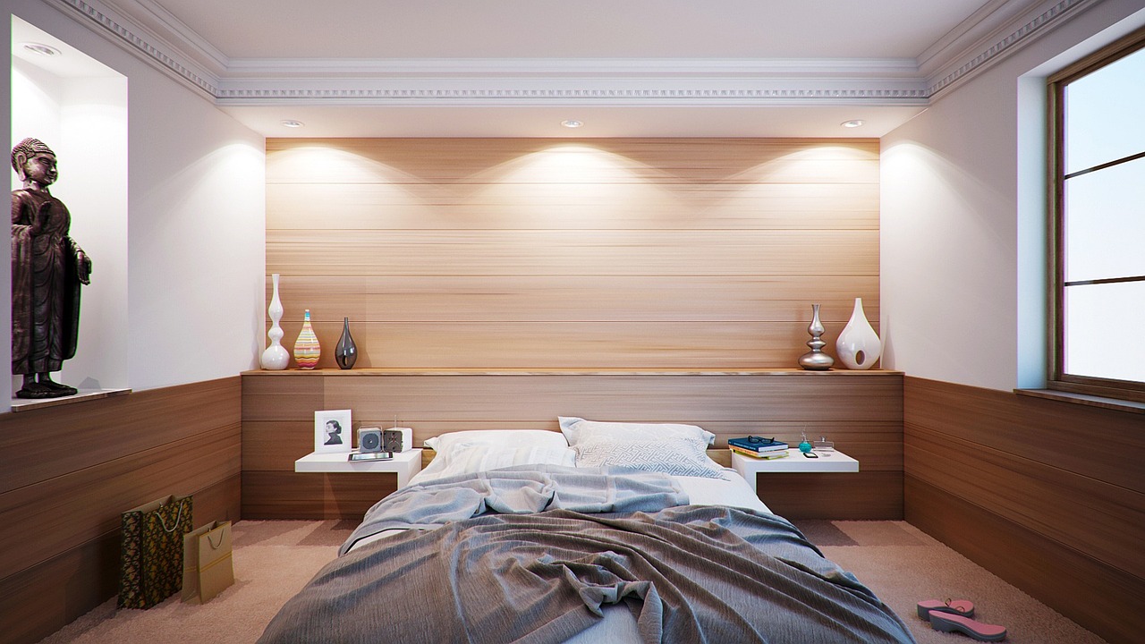 Summer Bedroom Decluttering Tips from Experts