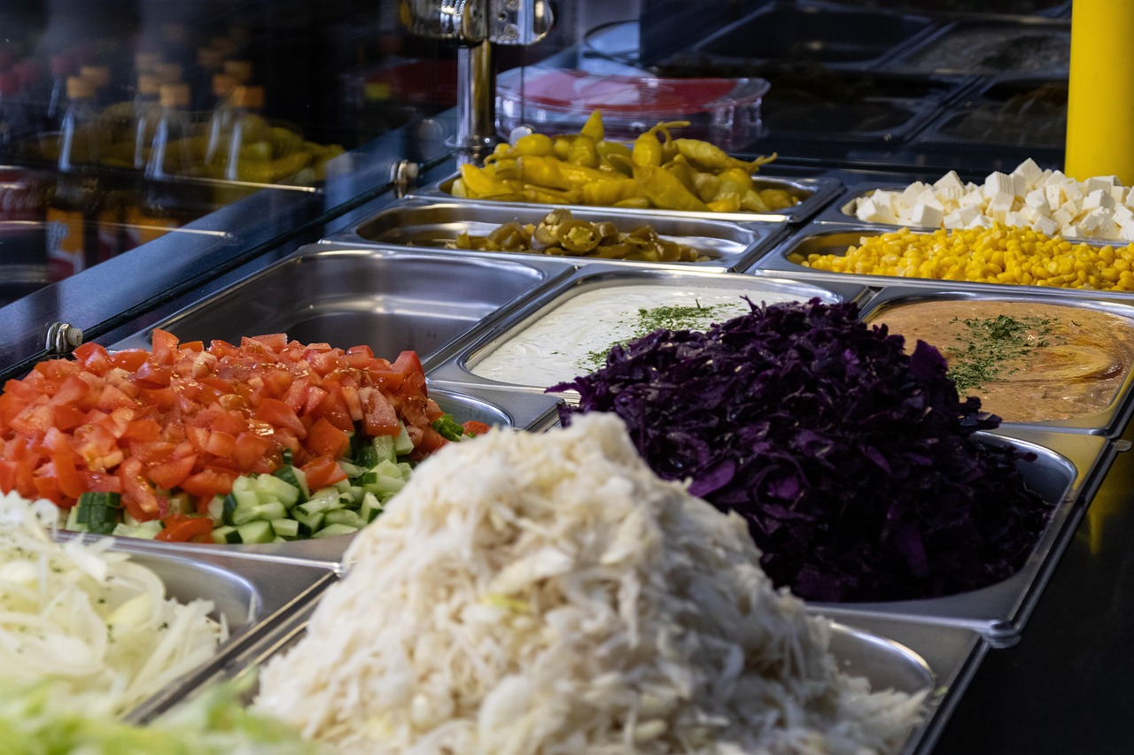 Creating Memorable Experiences with Halal Buffet Catering for Corporate Events