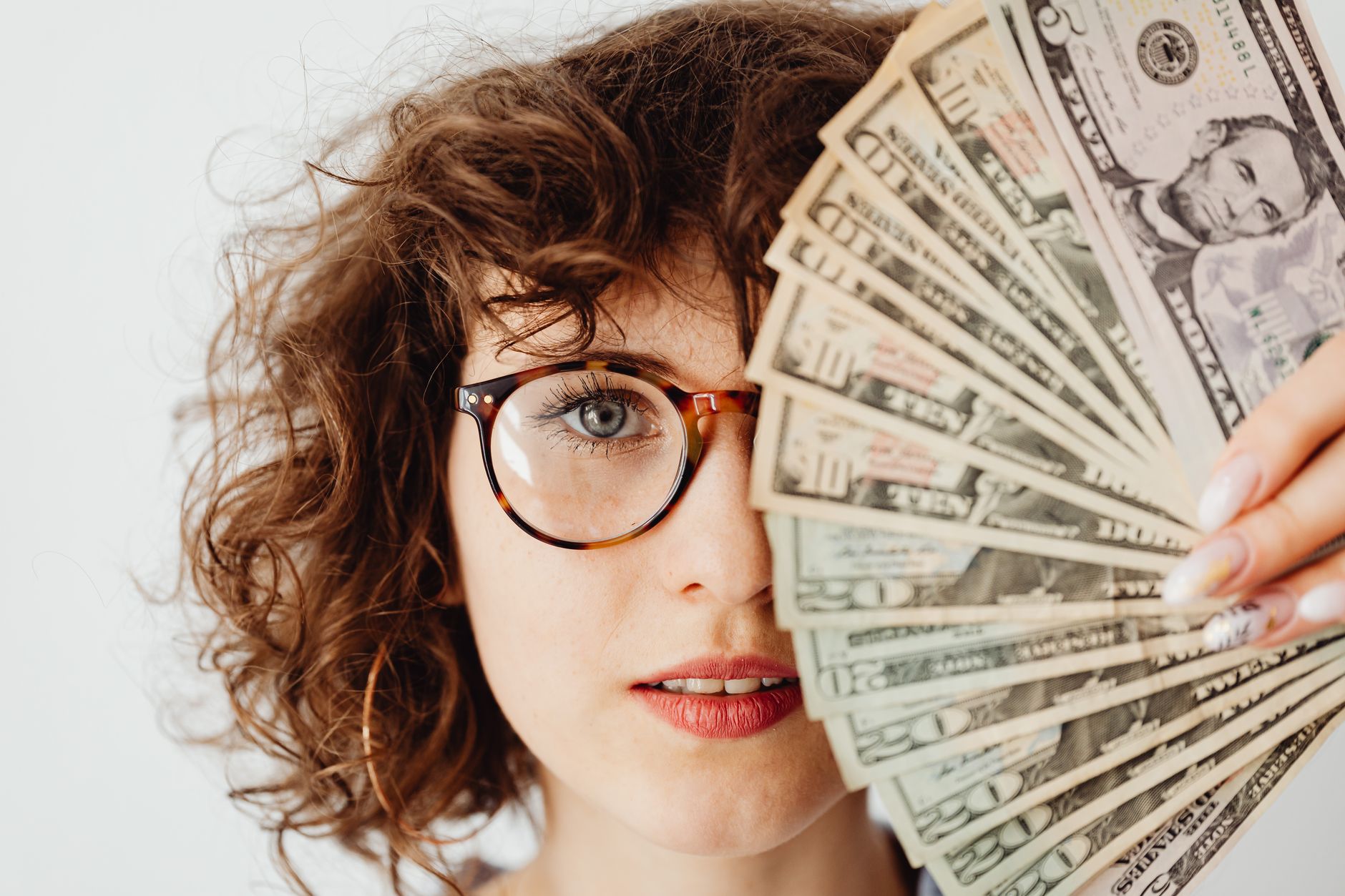 Beyond the Paycheck: The Full Compensation Package of an Insurance Agent