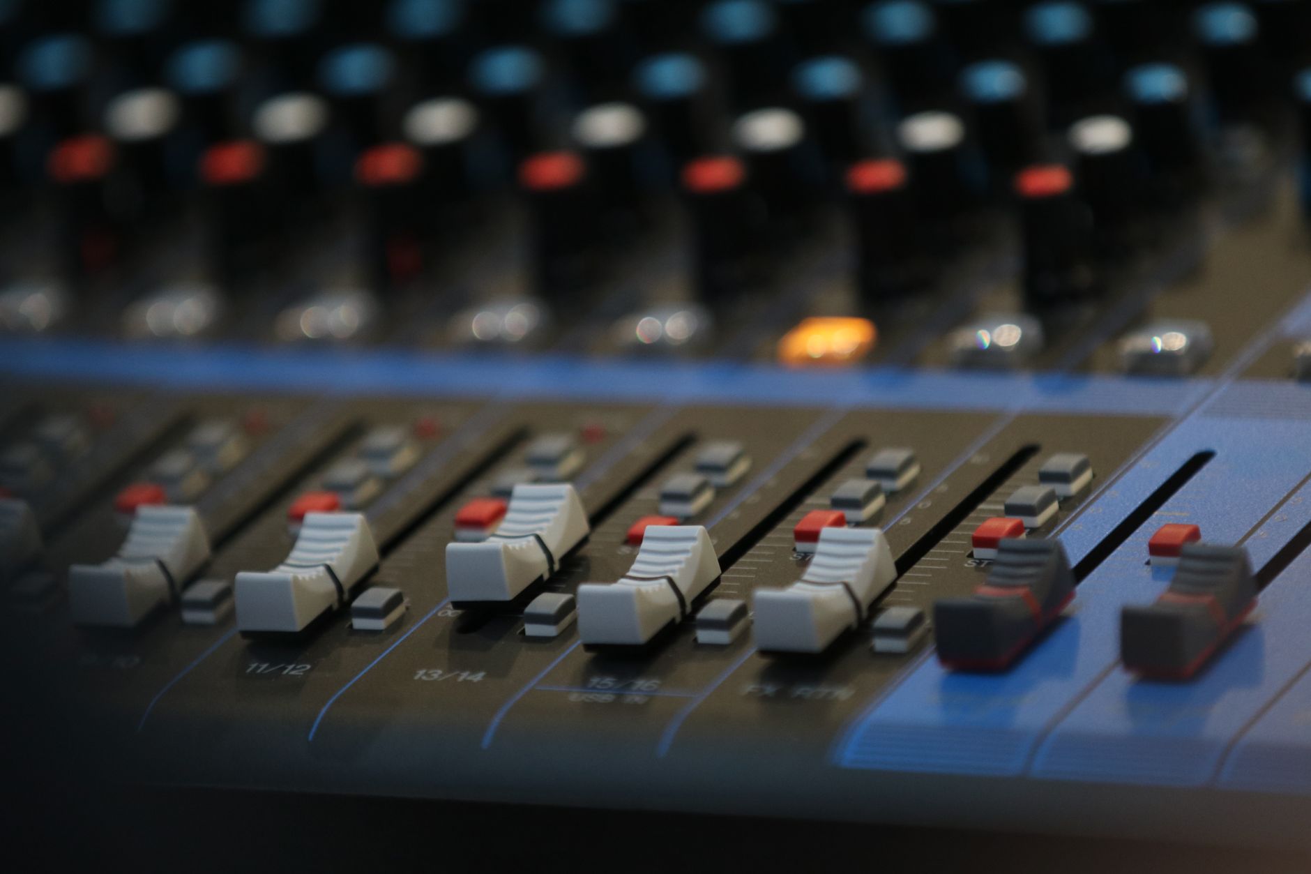 The Nuctech cx6040d for the best control