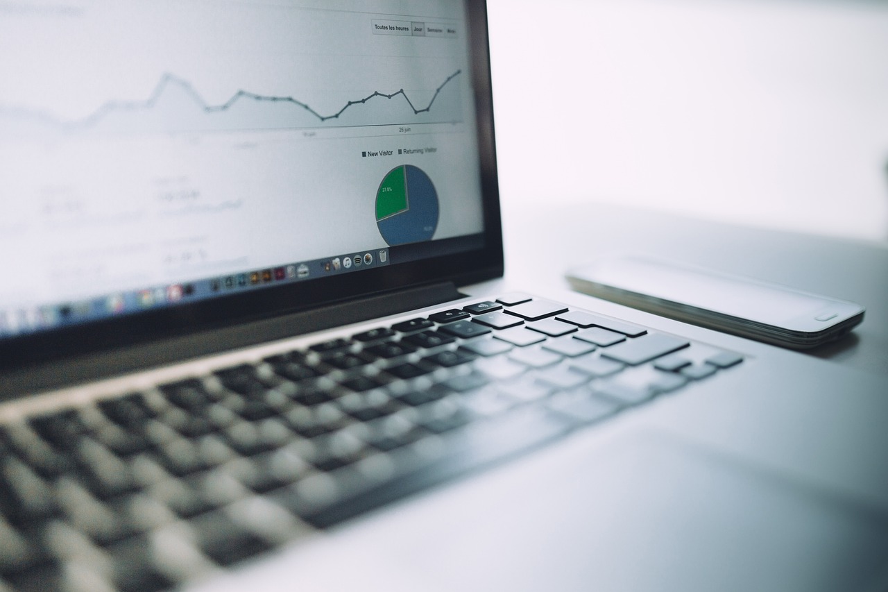 How AI-Driven Marketing Improves Data Analysis and Predictive Insights