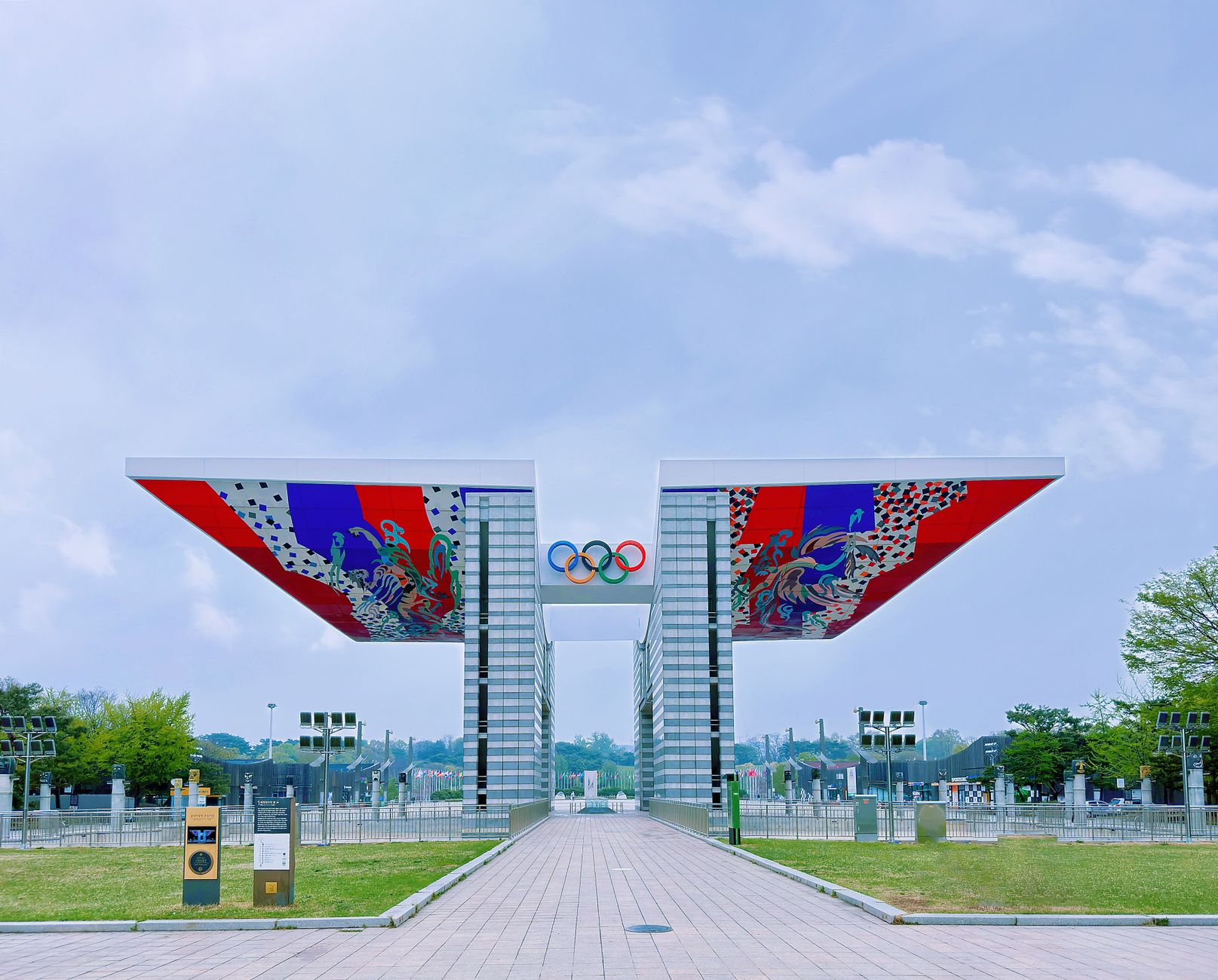 Russia Reinstated to Olympic Committee