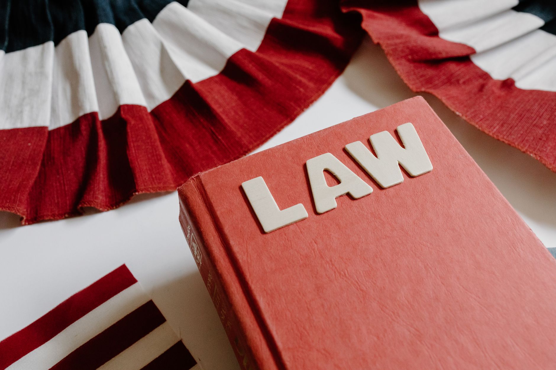 Court Rules Streamers Are Independent Contractors
