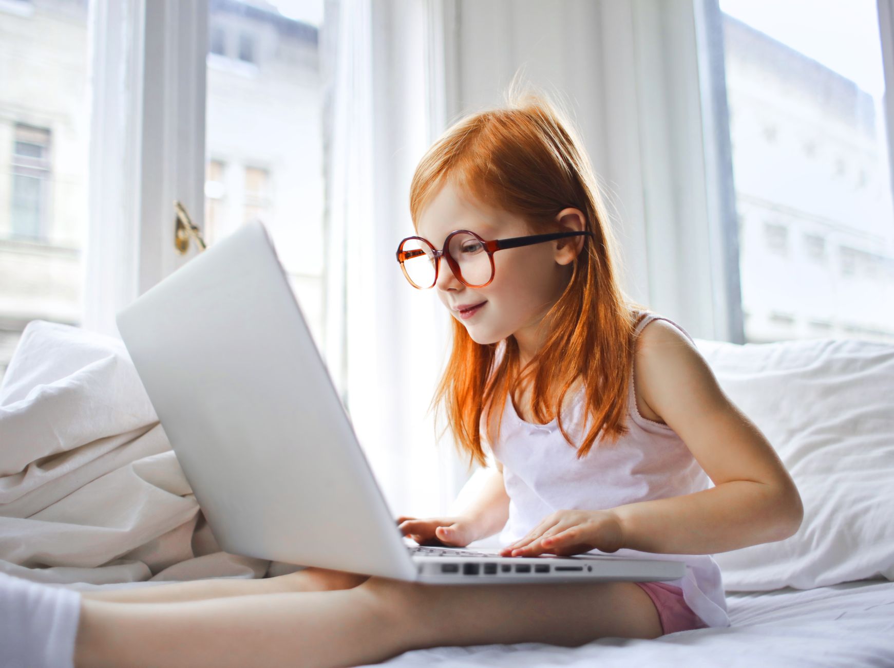 Healthy Screen Time Habits for Kids