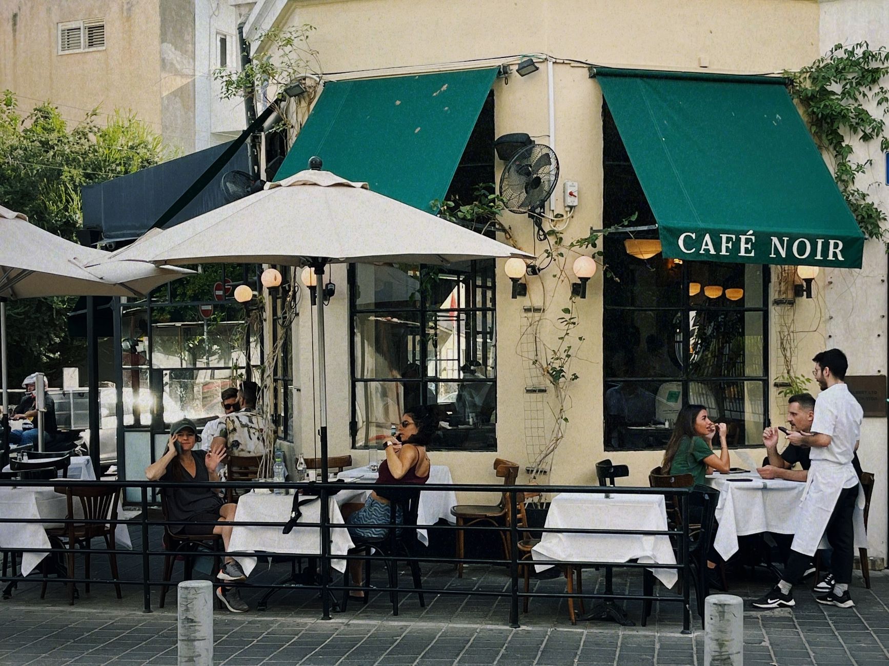 Dan Goldman barred from Brooklyn café over Israel views