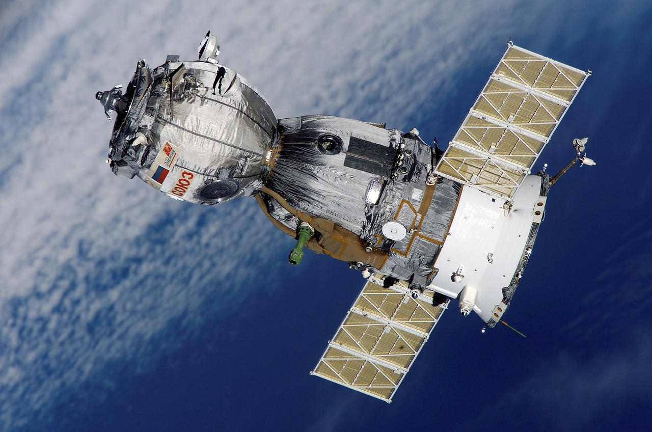 US and China race to put AI in space