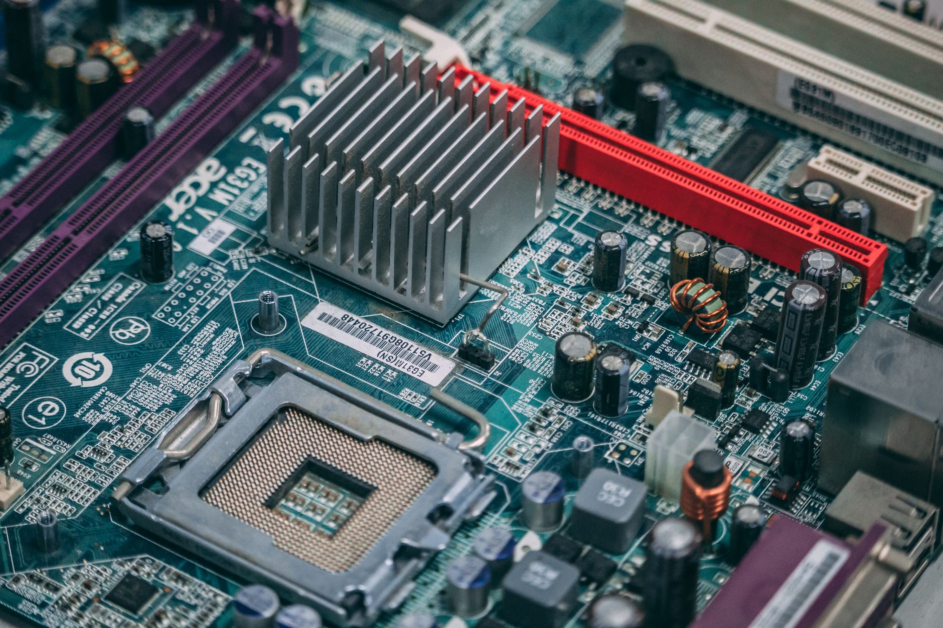 SK Hynix joins $1 trillion AI chip club