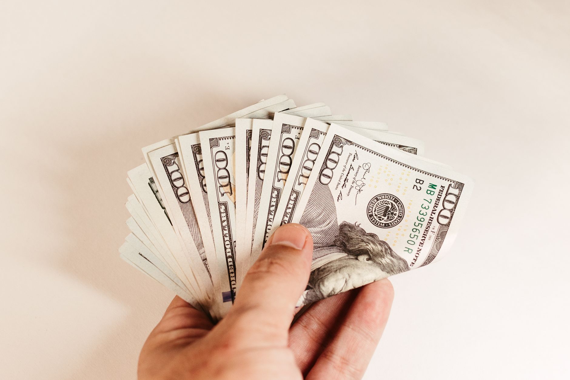 How SMBs Use a Treasury Management System to Improve Cash Flow Management