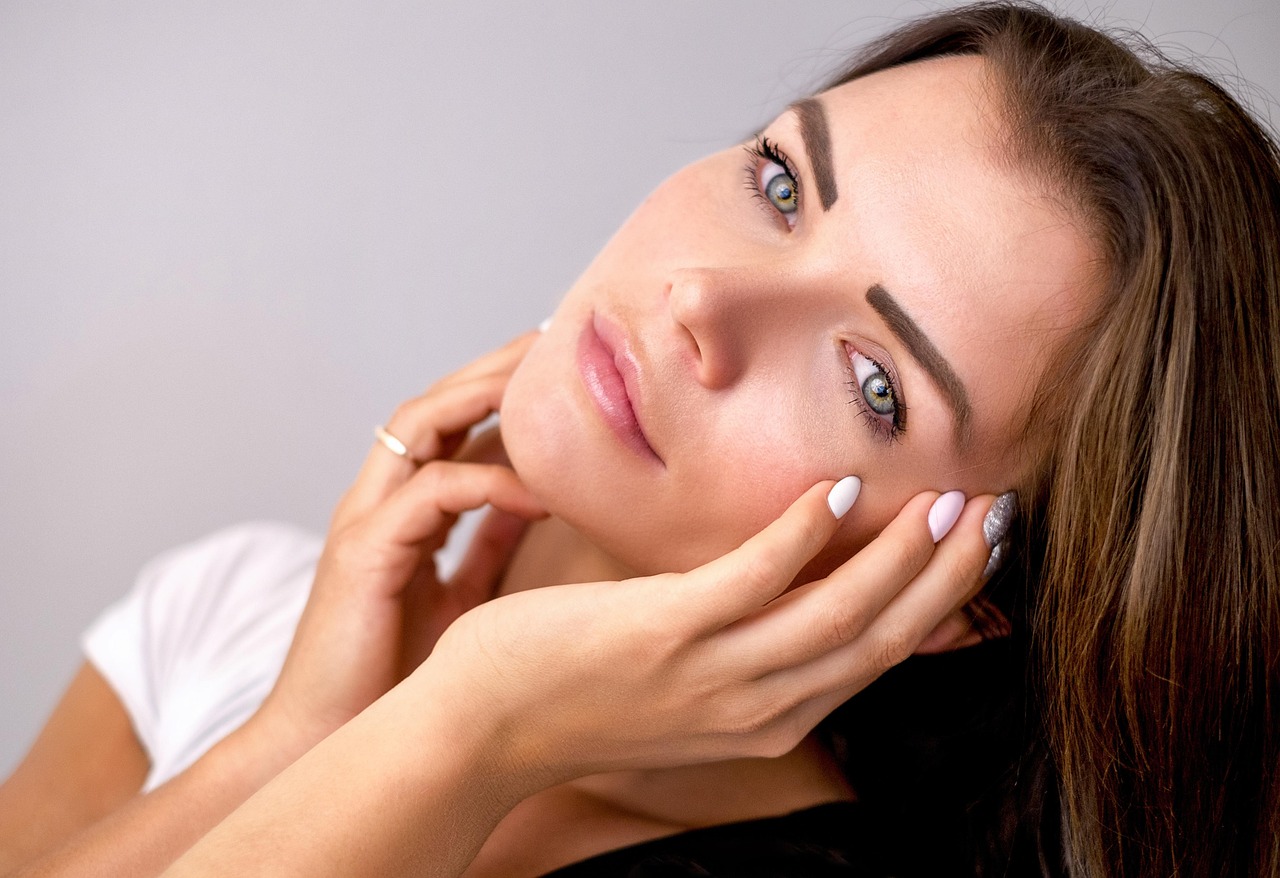 Bespoke Beauty: Personalized Elegance in Eccles’ Engagement Ring Collections