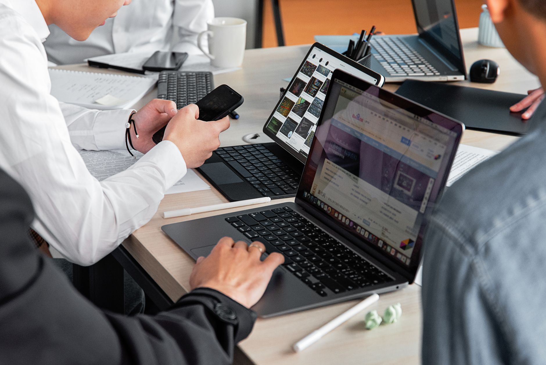 Efficiently Managing Your Mobile Workforce