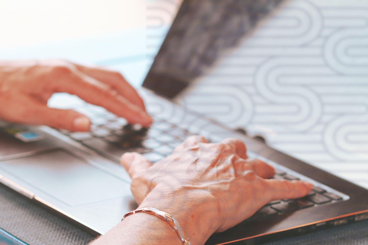 9 Popular tech domains to use for a technology business website