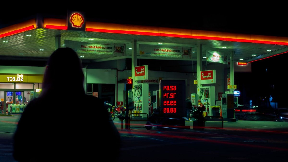 Kenya cuts diesel costs yet fuel prices hold - diesel prices