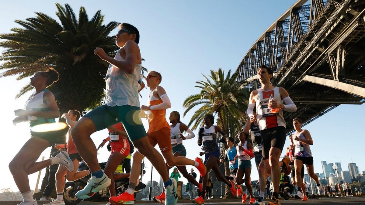 Top Marathoners Share Race Day Tips Top Marathoners Share Race Day Tips - marathon race day tips