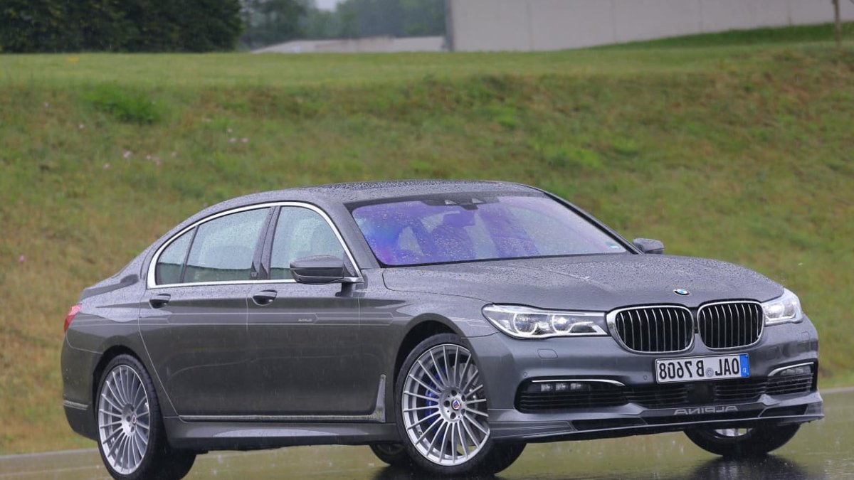 Alpina B7 Bi-Turbo hits 205mph in UK - alpina b7 bi-turbo