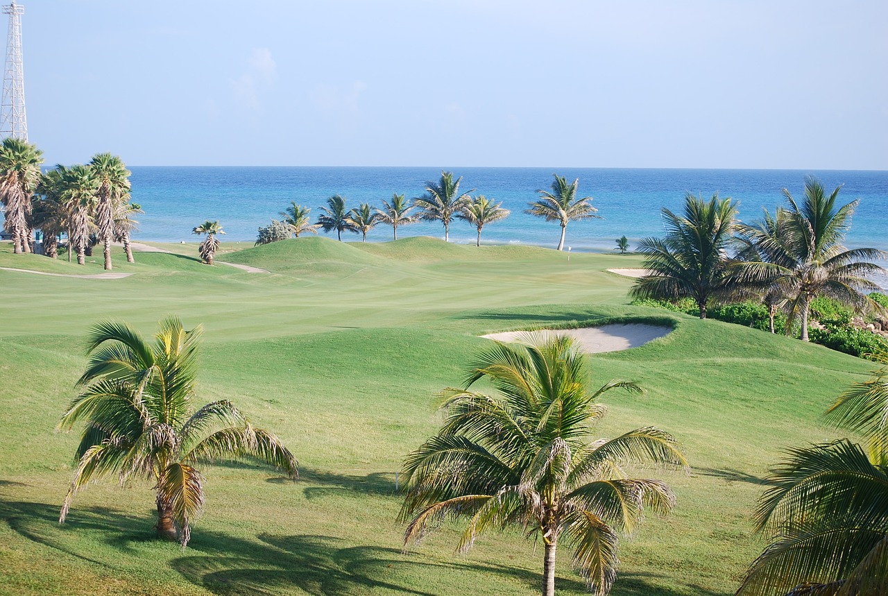 Top Golf Destinations for the Winter Season: Escape the Cold and Hit the Greens