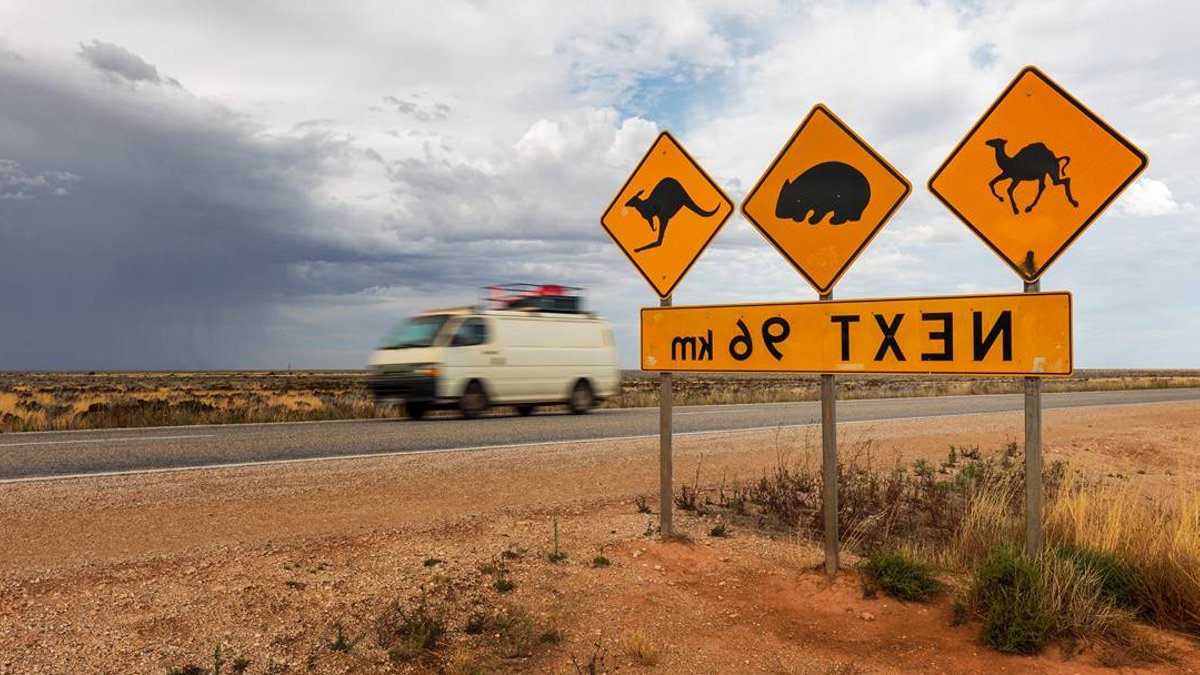 10 Amazing Stops for an Australian Road Trip 10 Amazing Stops for an Australian Road Trip - australian road trip