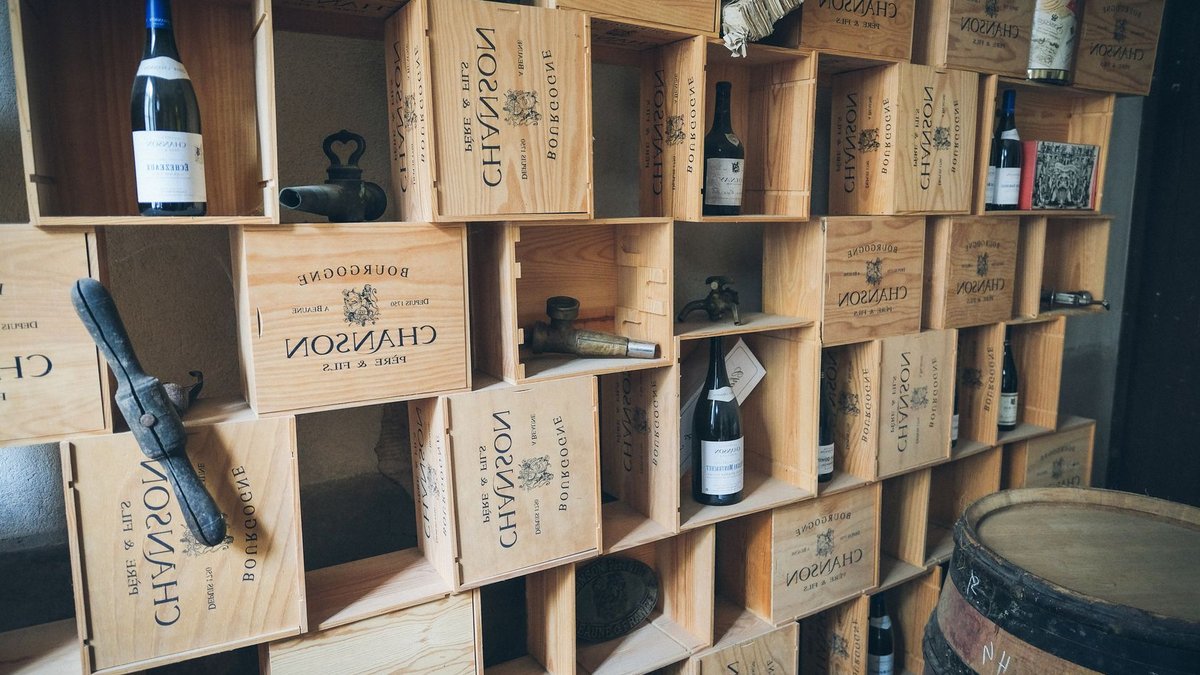 Lukas van Loggerenberg builds wine empire from passion - wine empire