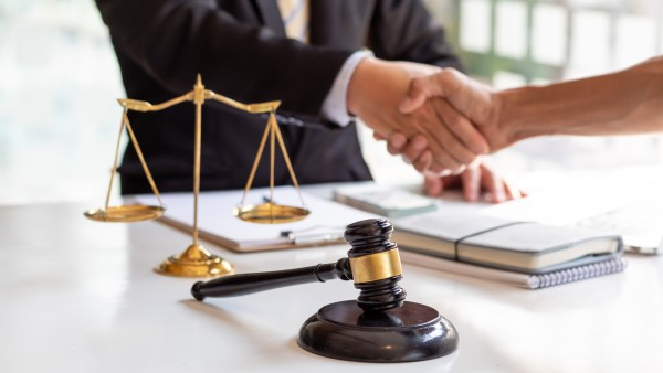 Can a DUI Lawyer Help You Keep Your Driver’s License?
