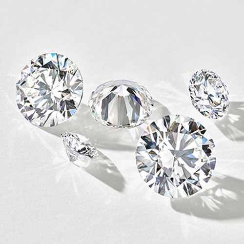 Manor Park’s Sustainable Sparkle: Lab Grown Diamonds Rule