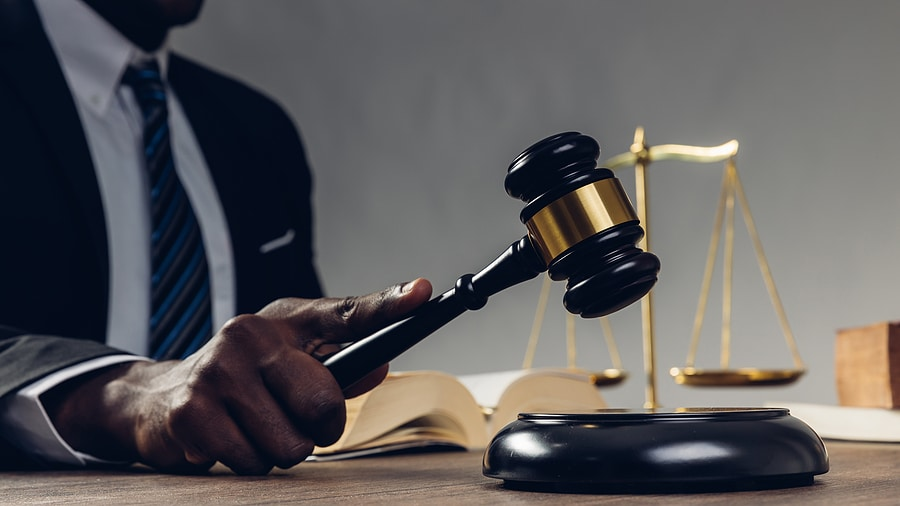 How a Criminal Defense Attorney Can Help You Avoid Jail Time