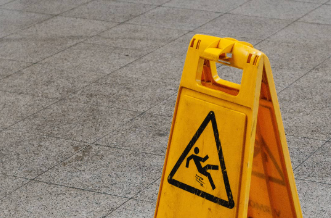 When to Call a Slip and Fall Lawyer in Lakeland, FL