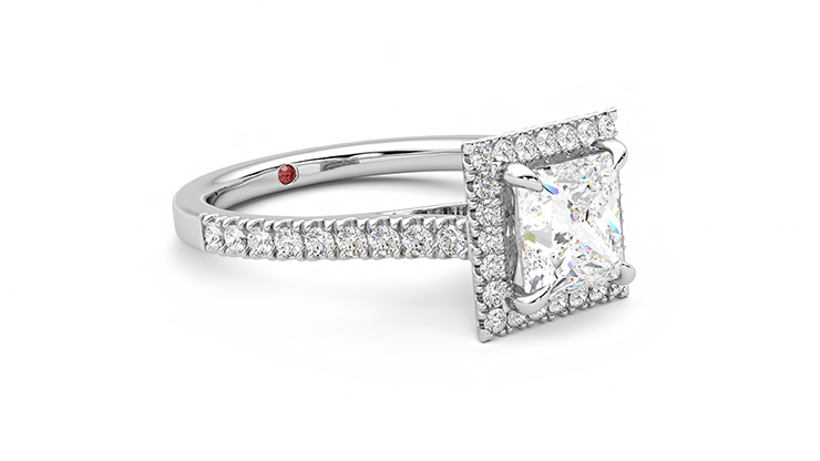Alrewas’ Allure: Navigating the Engagement Ring Maze