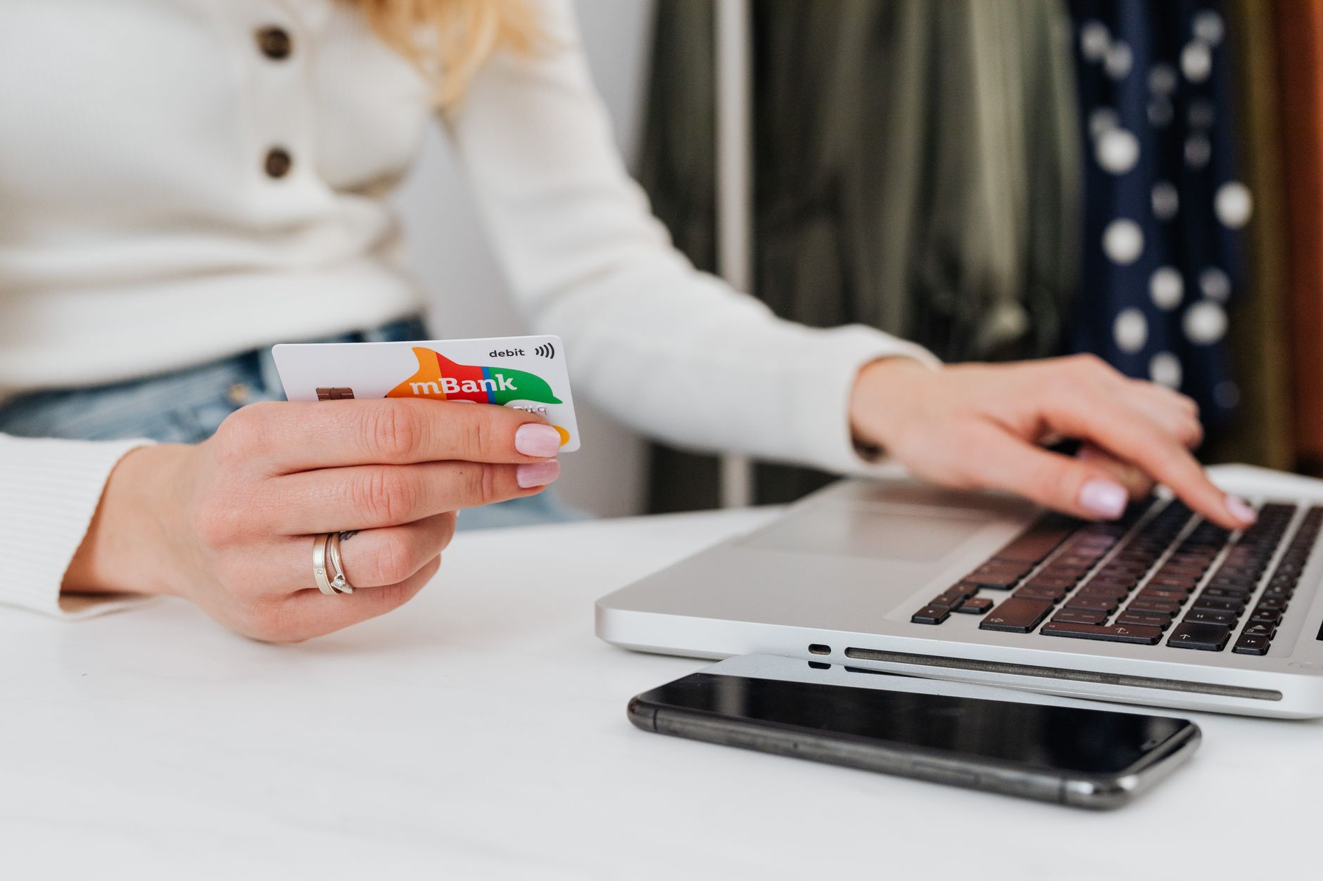 9 Wise Ways to Use Credit Cards, Let’s Don’t Be Wasteful!