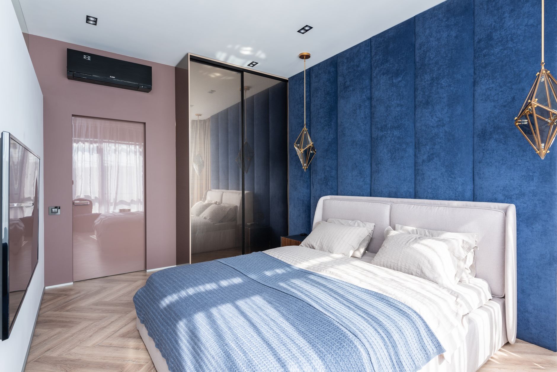The Best Blues for Your Bedroom Décor