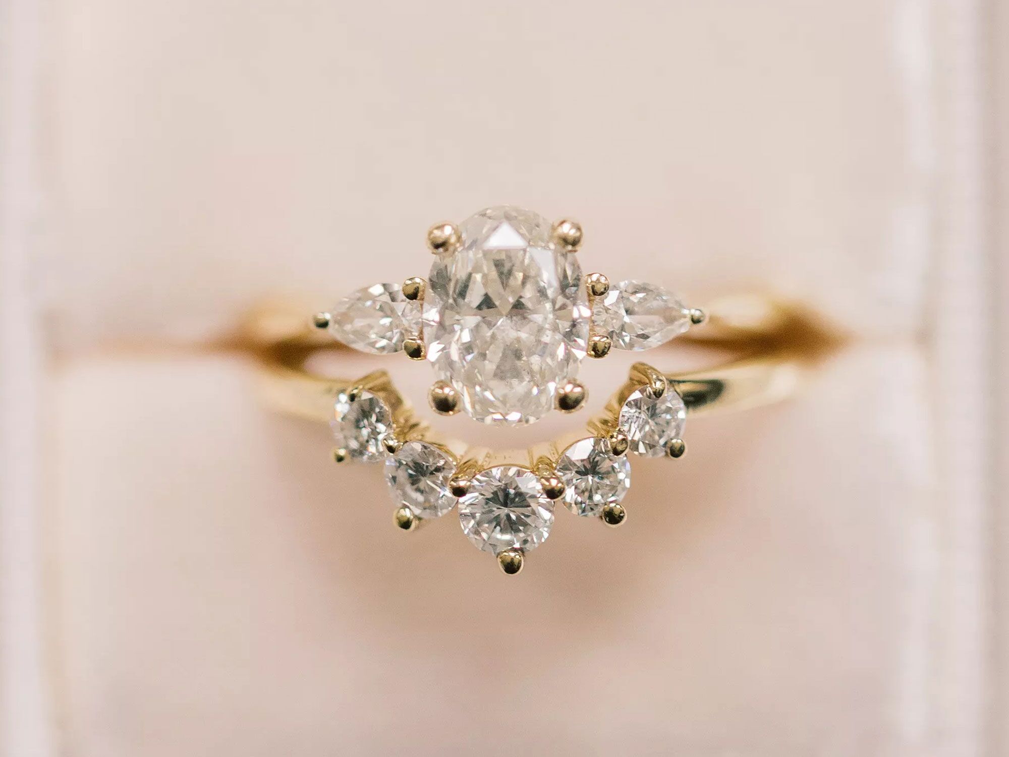 Brentford’s Whimsy: Trends in Engagement Rings in London