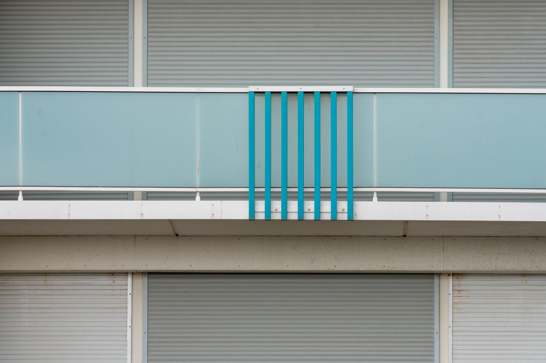 The Art of Balcony Blinds – Elegant Aesthetics and Comfort