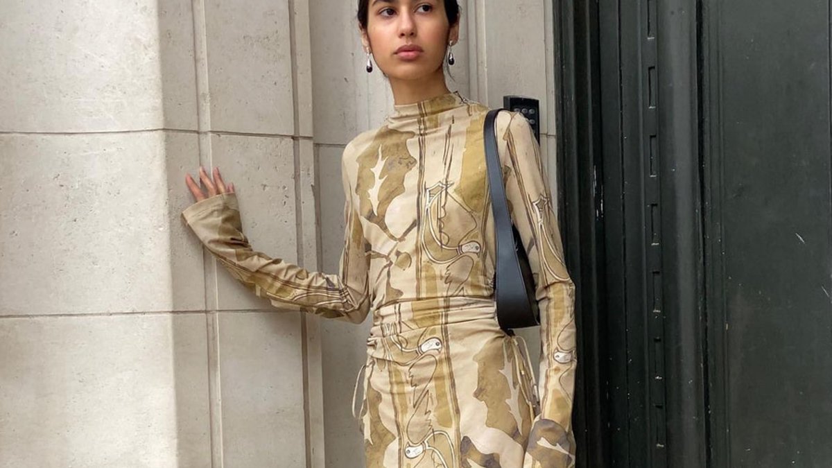 Current formulas for styling dresses with boots