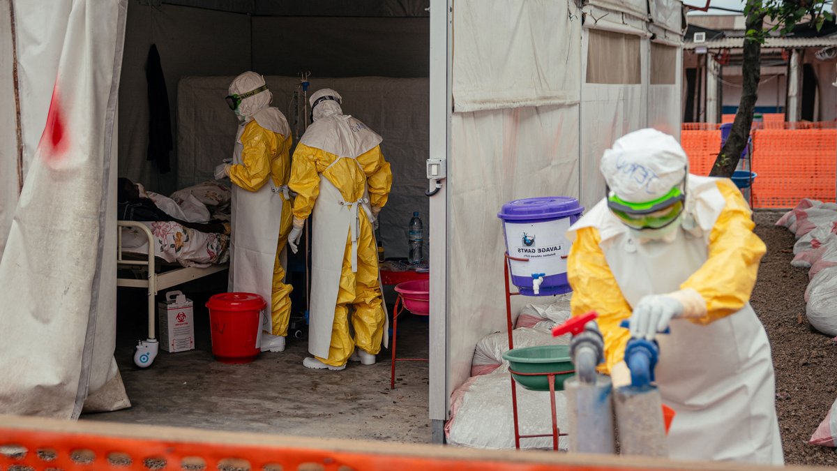 Ebola persists in Central Africa aid groups respond Ebola persists in Central Africa aid groups respond - ebola persists