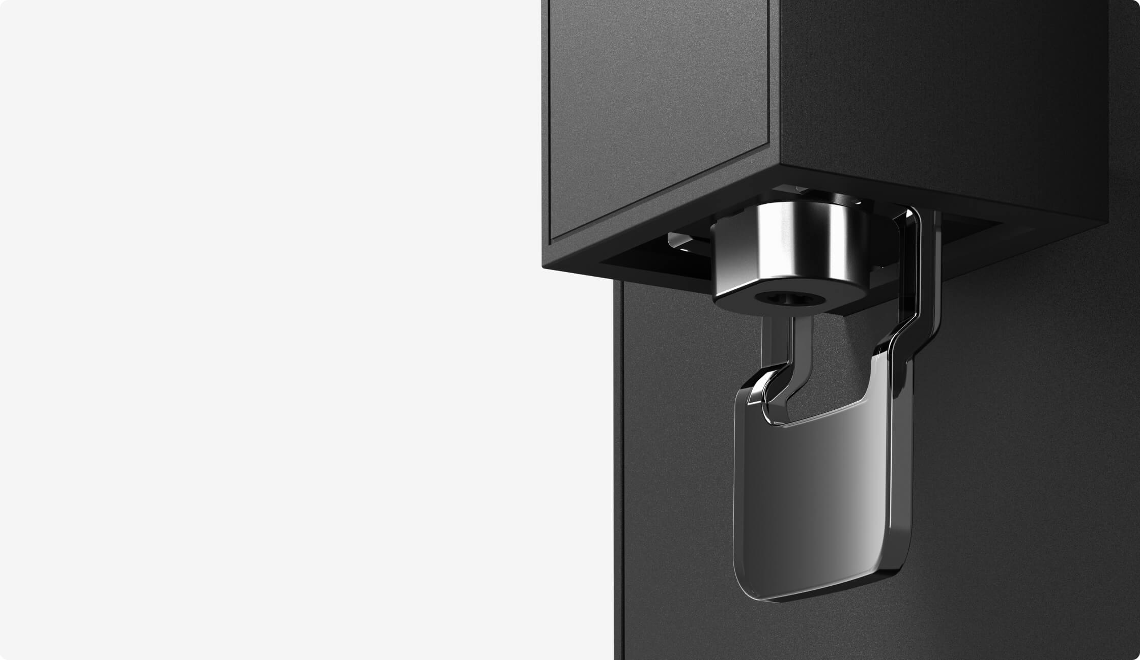 Easy to use water purifier in kitchen