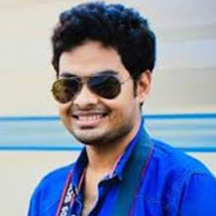 Frozen In Clicks's image