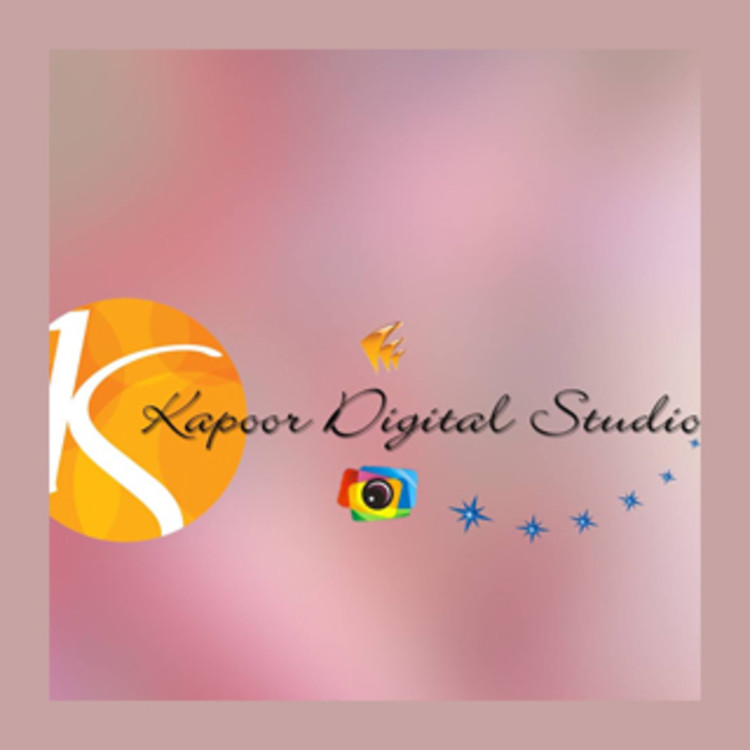 Vijay Kapoor's image