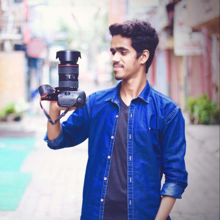 Moment Captured Production's image