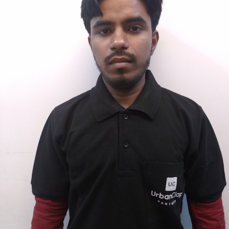Javed Husain's image