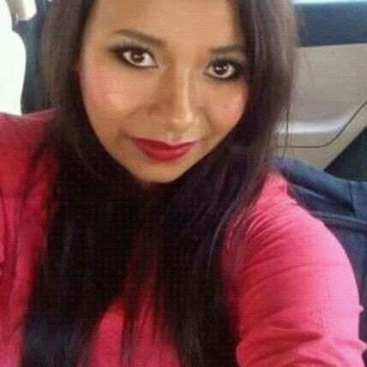 Rishika makeup artist's image