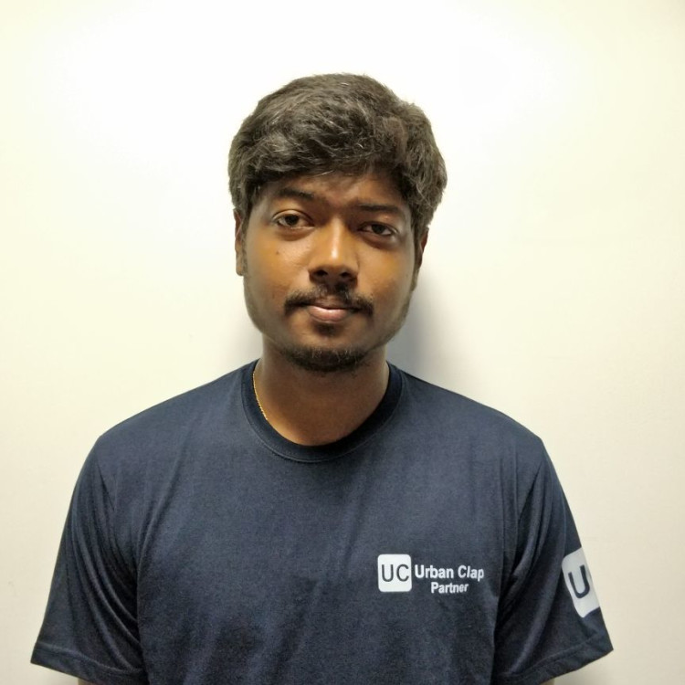 Tamilarasan A's image