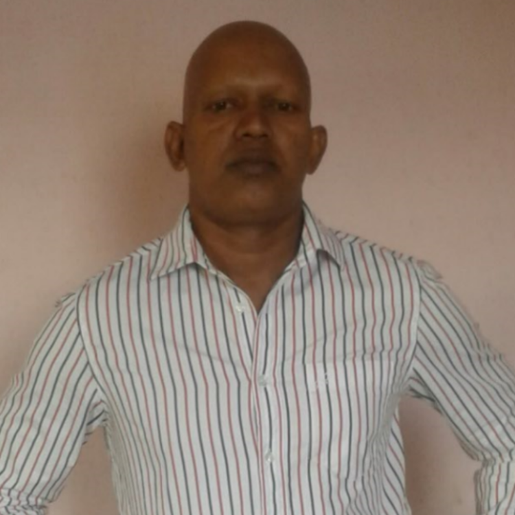 Trainer Mohamed Ali's image