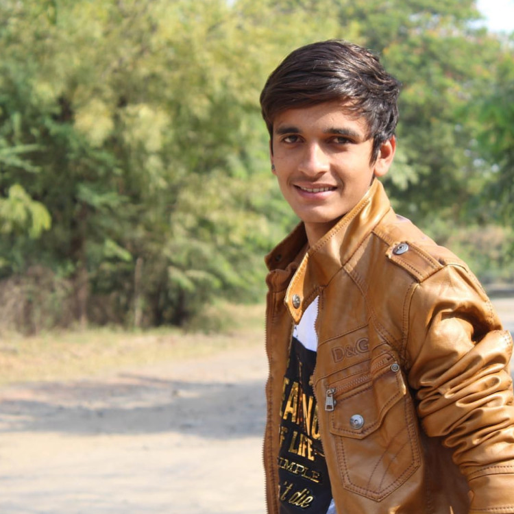 Nikhil Savaliya's image