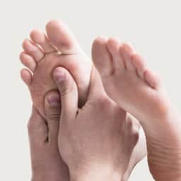 Massage - Foot + calf massage