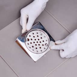 Drainage pipes - Drain cover installation
