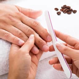 Pedicure & Manicure - Classic manicure