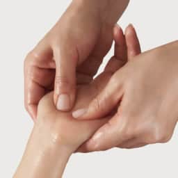 Massage add-ons - Hand massage (10-min)
