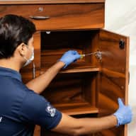 Cupboard & drawer - Cupboard hinge service (up to two)
