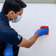 Mini services - Sticker, glue & rigid paint mark removal
