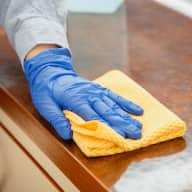 Mini services - Furniture wet wiping
