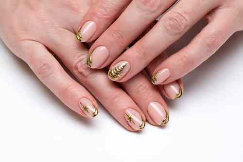 Christmas Gold Nail Art Design - Urban Company
