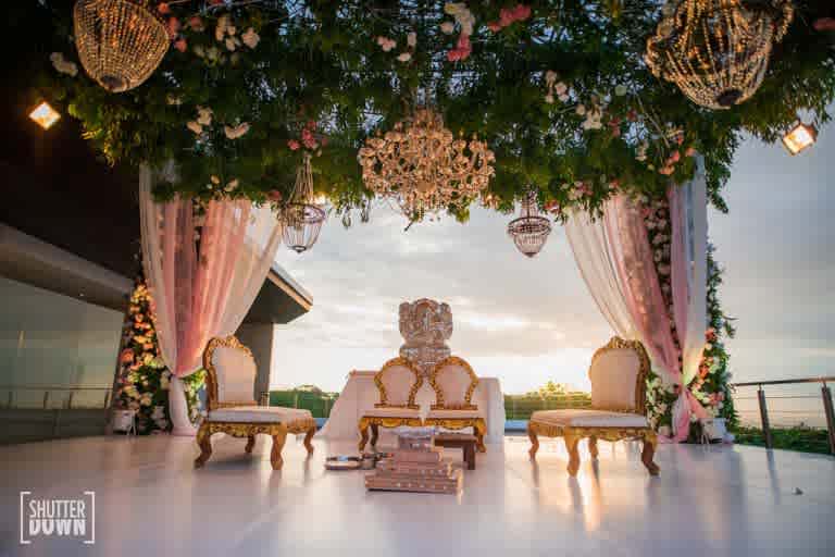 The Most Beautiful Floral Mandaps We’Ve Ever Seen!